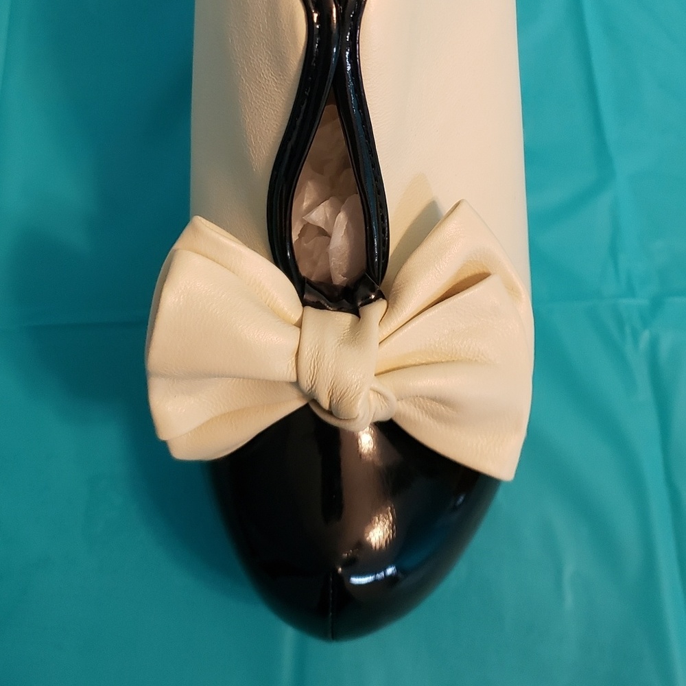 Ladies Pumps